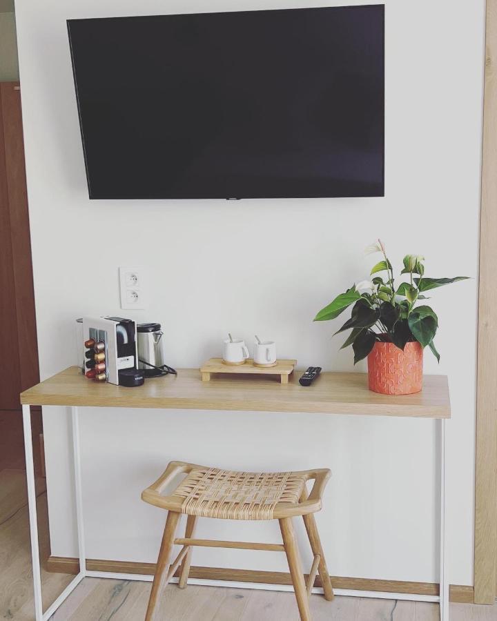 Mina En Family Bed And Breakfast Meise Экстерьер фото